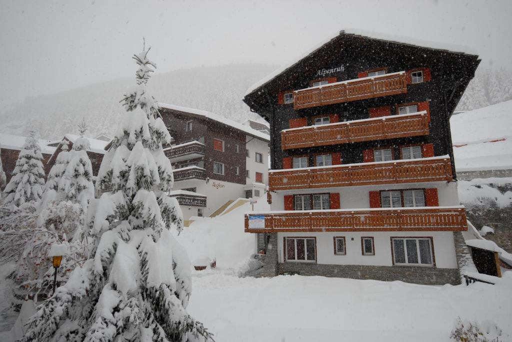Chalet Alpenruh Saas-Fee Bagian luar foto