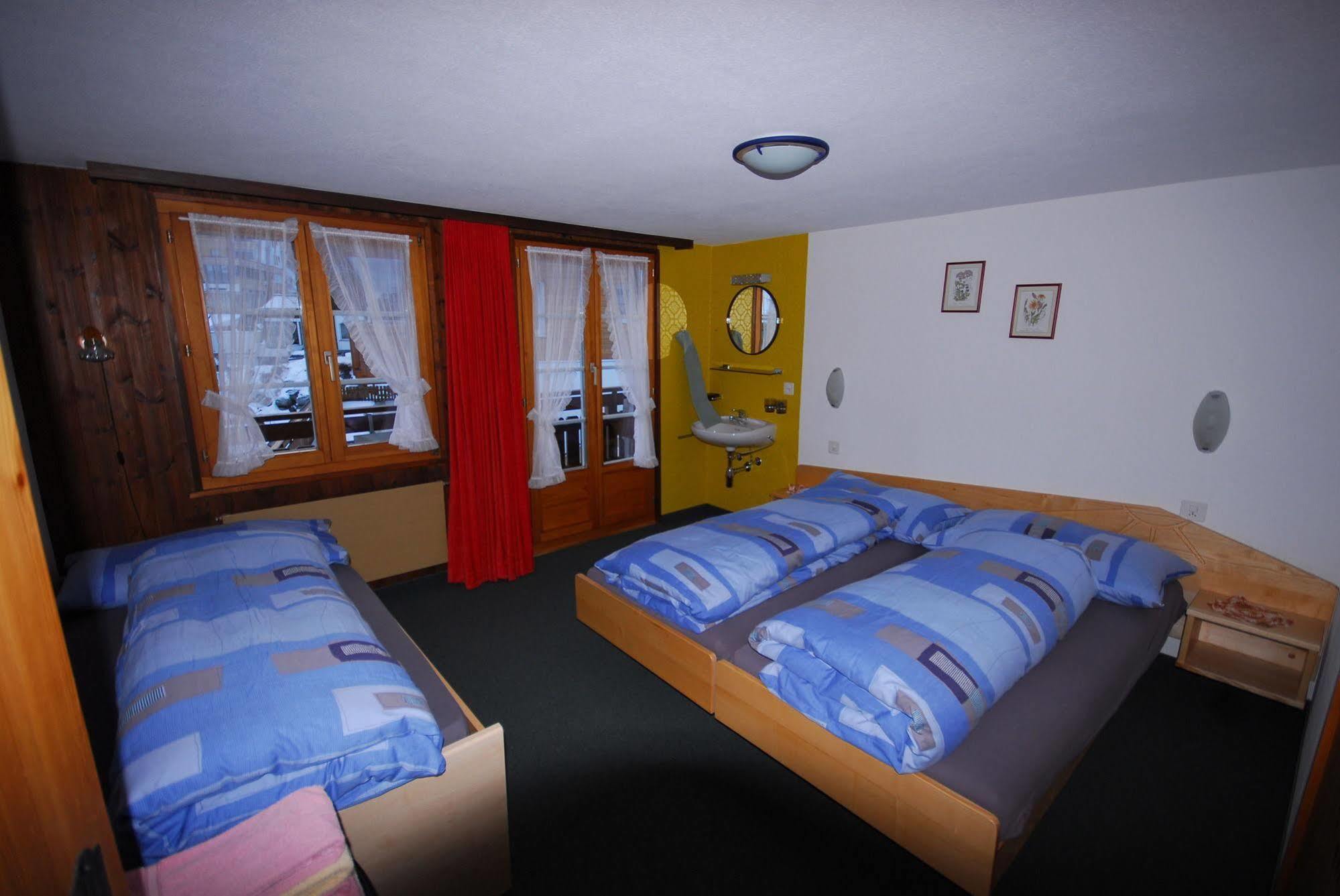 Chalet Alpenruh Saas-Fee Bagian luar foto